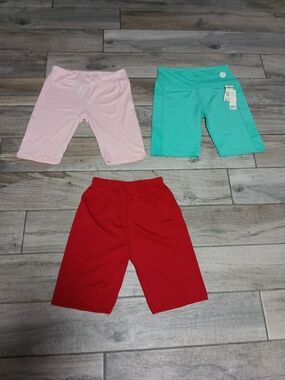 Bundle Of 3 Women Seamless ' Multi-Color Bike Shorts — Pink, Teal & Red